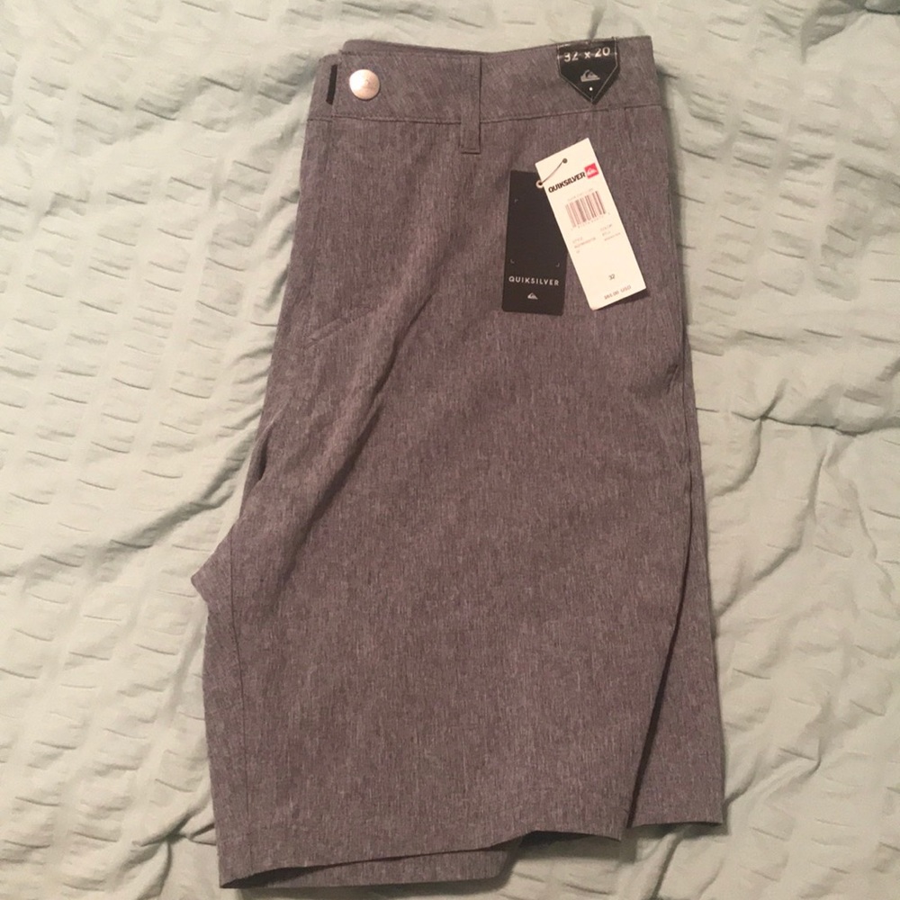 NWT quicksilver shorts
